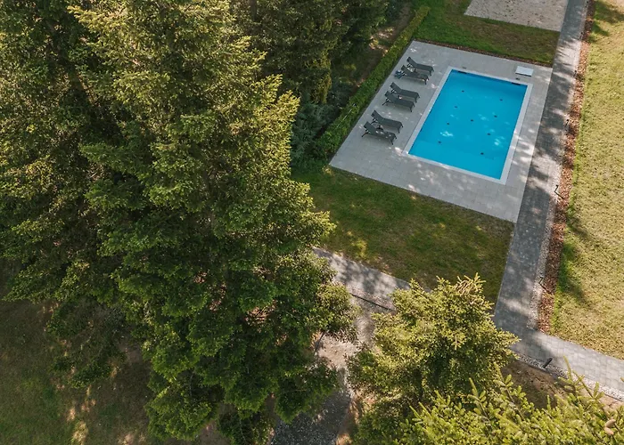 בית נופש Bialy Lampa